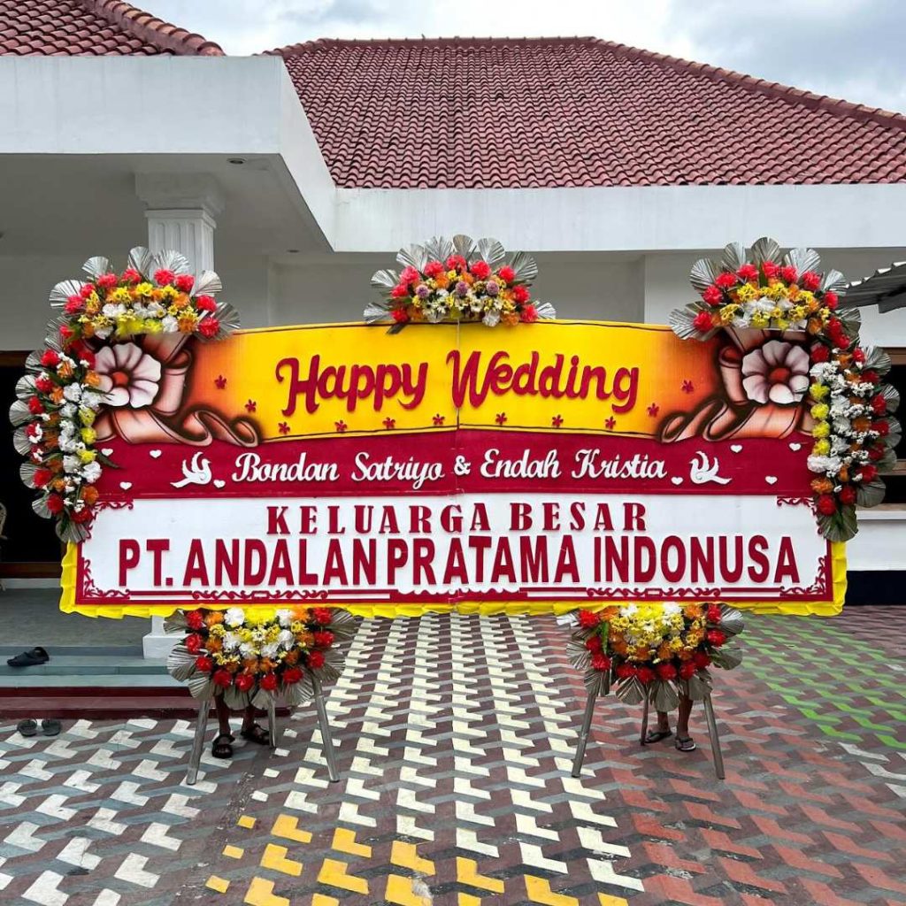 Karangan bunga besar purwokerto